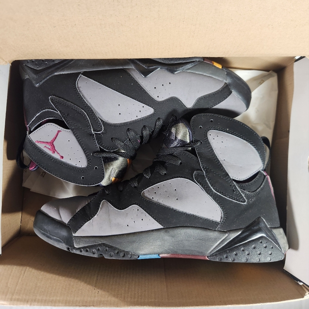 Air Jordan 7 Retro Bordeaux Sneakers - Picture 3 of 15